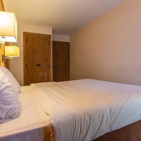 Casa de Férias Les Du Forum - 1850 Courchevel